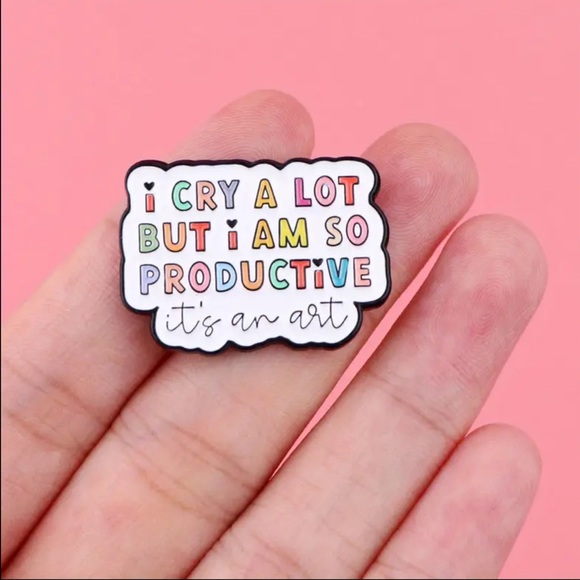 TAYLOR SWIFT inspired TTPD Pin I cry a lot but I’m so productive, it’s an art 🏰 - Picture 5 of 9
